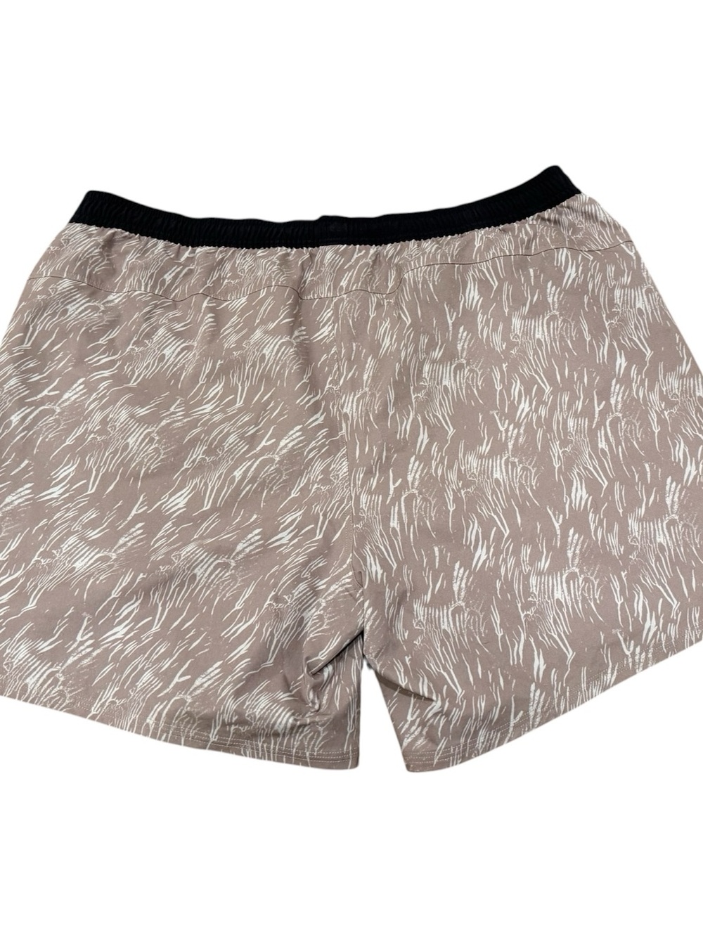 Vuori Men’s “Maverick Volley” Short 6” Inseam In Umber Lux Size XL Summer Beach - Picture 3 of 9